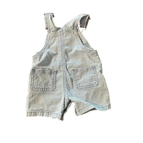 Carters's baby boy size 3 months striped overall shorts - Picture 2 of 3